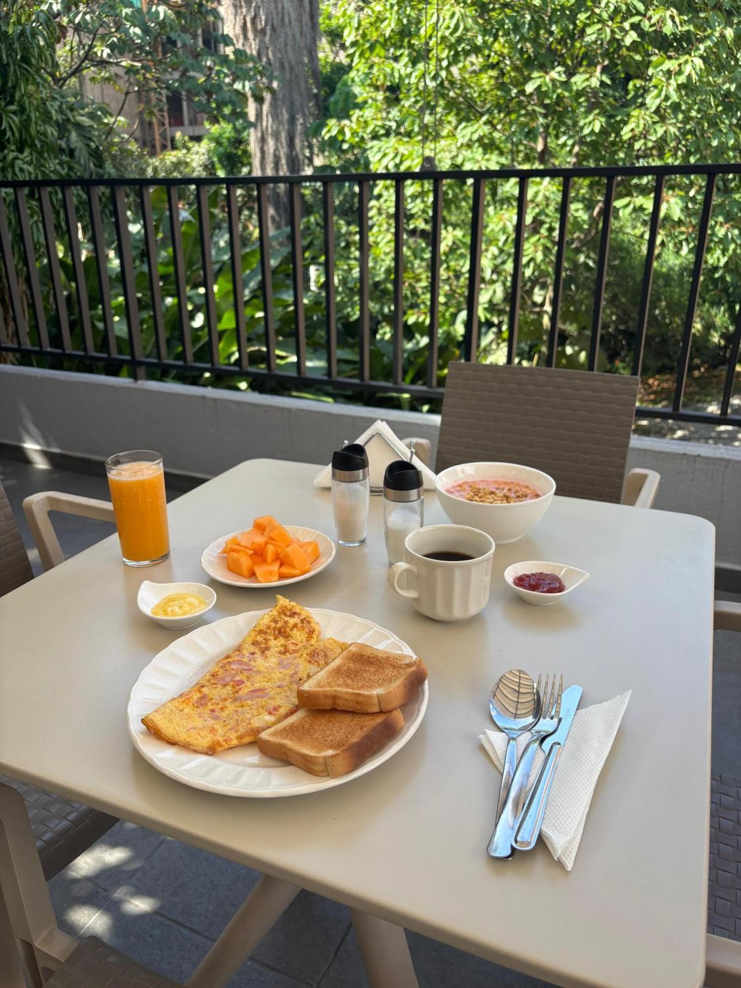 Vita Hotel Boutique Medellín Eksteriør billede